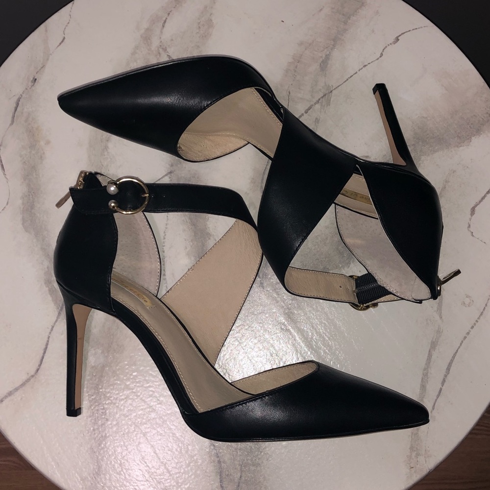 Louise Et Cie ‘Jennox’ in Black